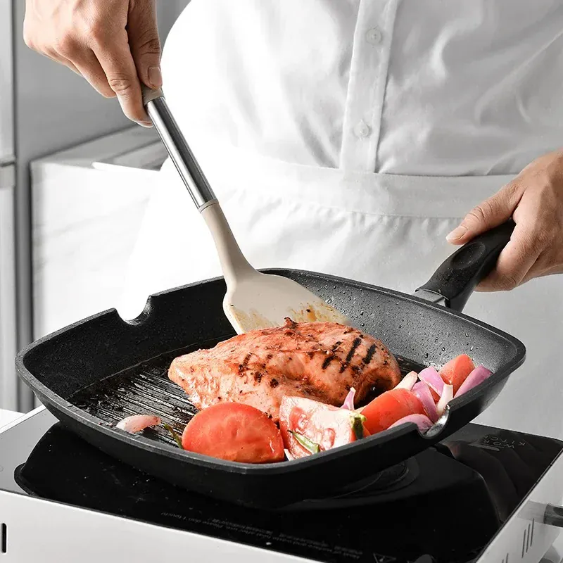 Ensemble de 12 Ustensiles de Cuisine à Base Rotative 360° — Silicone et Acier Inoxydable