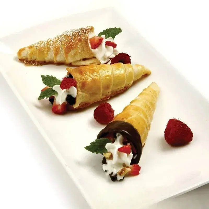 Set de 5 Outils de Pâtisserie - Moules à Croissants et Tubes à Pâtisserie
