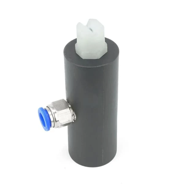 Buse d’application chimique pour soft wash