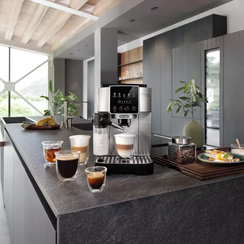 De'Longhi Magnifica Start Milk Silver : machine à espresso automatique avec broyeur intégré et système de lait LatteCrema