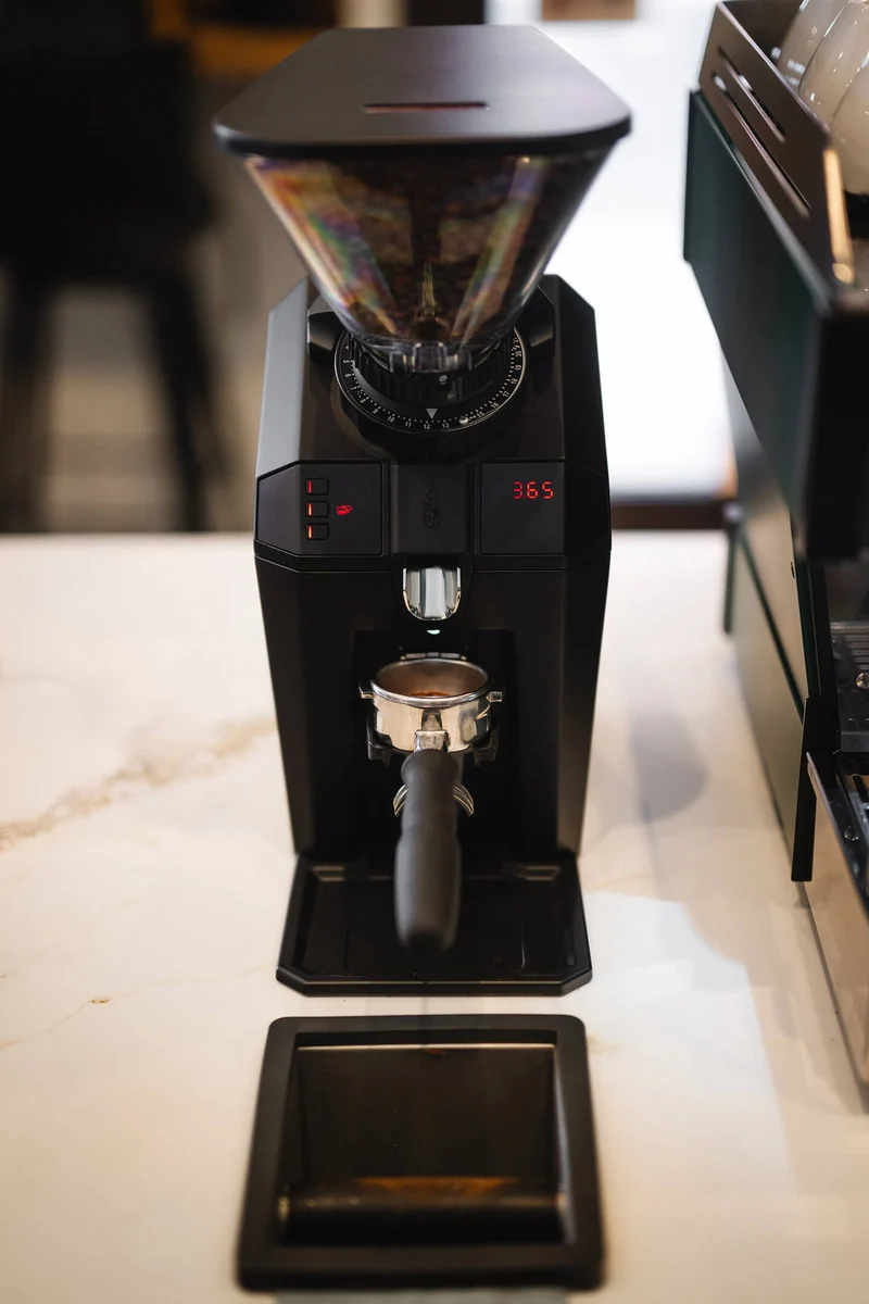 La Marzocco Jay - Moulin à espresso commercial à meules plates 68 mm