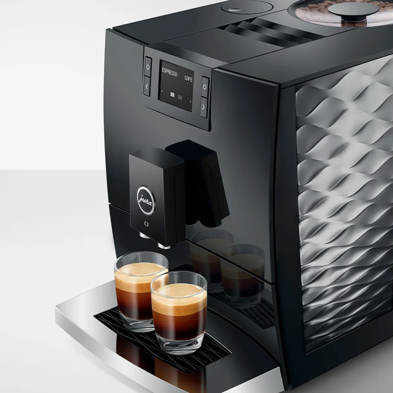 Jura C3 — Machine à café entièrement automatique compacte avec moulin P.A.G. et procédé P.E.P.®