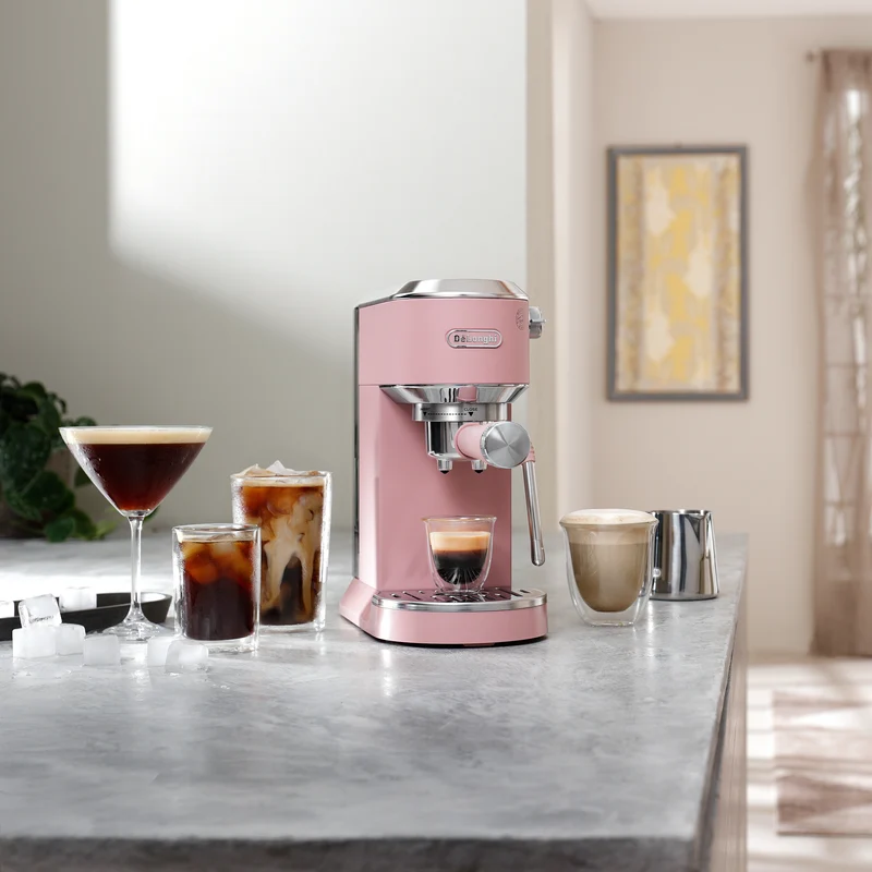 De'Longhi Dedica Duo EC890 : machine à espresso manuelle compacte, buse vapeur My LatteArt, Cold Brew intégré