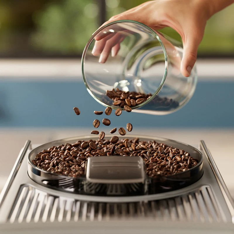 Machine à café automatique Philips Café Aromis série 8000 — 50+ boissons, BrewExtract, LatteGo Pro (mousse chaude et froide), écran tactile