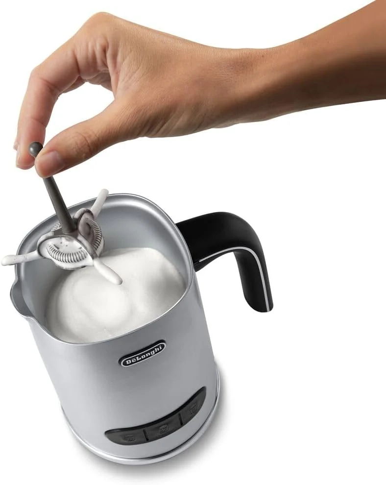 DeLonghi - Mousseur à lait froid et chaud LatteMix