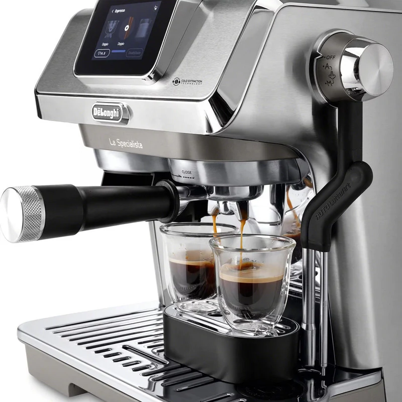 De'Longhi La Specialista Touch : machine à espresso avec moulin intégré, écran tactile, infusion à froid, porte-filtre 51 mm