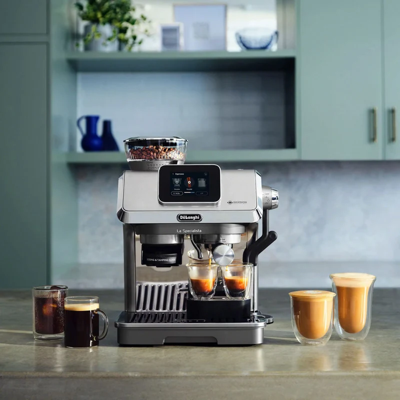 De'Longhi La Specialista Touch : machine à espresso avec moulin intégré, écran tactile, infusion à froid, porte-filtre 51 mm