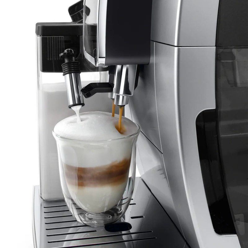 DeLonghi Dinamica Plus : machine à espresso automatique, système LatteCrema, écran tactile 3,5 po