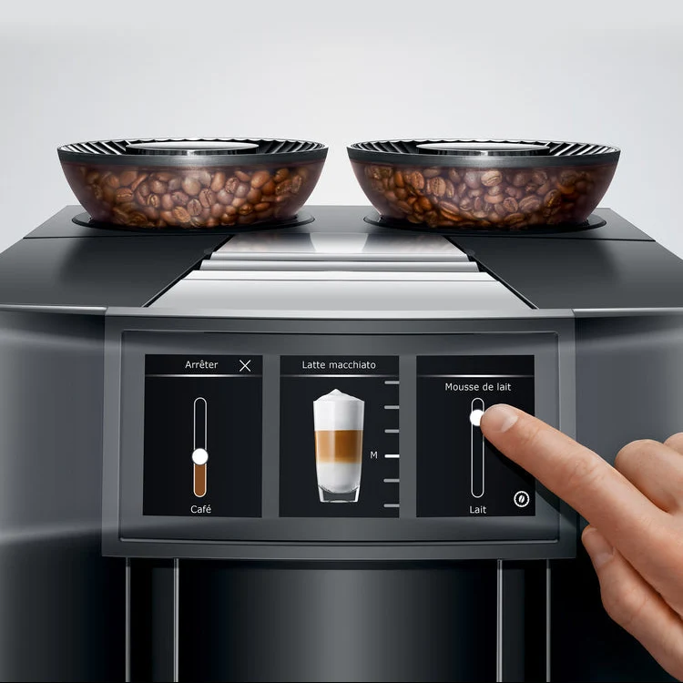 Jura GIGA 10 : machine à café automatique haut de gamme, double broyeur céramique, Cold Extraction Process