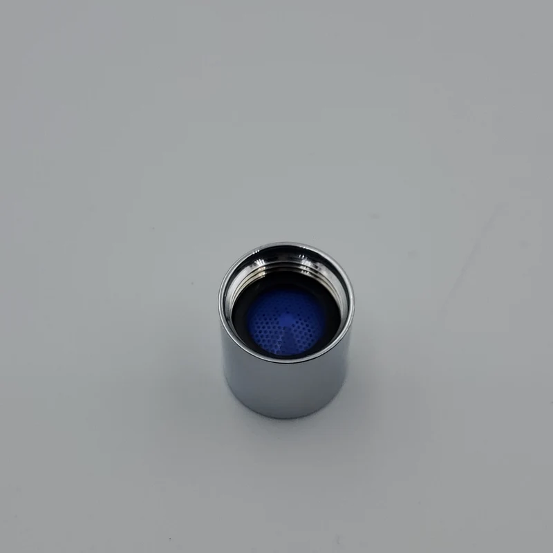 Aérateur de buse d'eau chaude