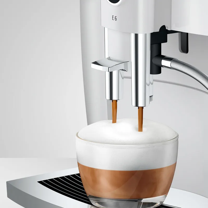 Jura E6 — Machine à espresso automatique avec broyeur professionnel et Easy Cappuccino