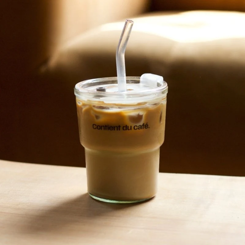 Verre à café glacé