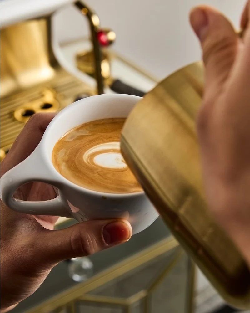 Sage Barista Touch™ Impress Sea Salt Brass - Edition