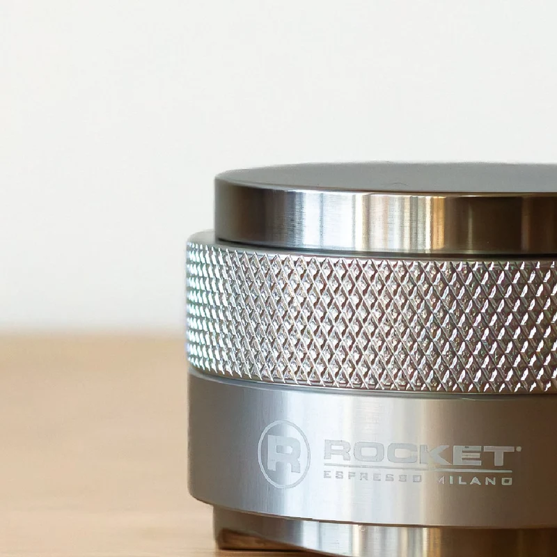 Presse-café et égalisateur 2-en-1 Rocket
