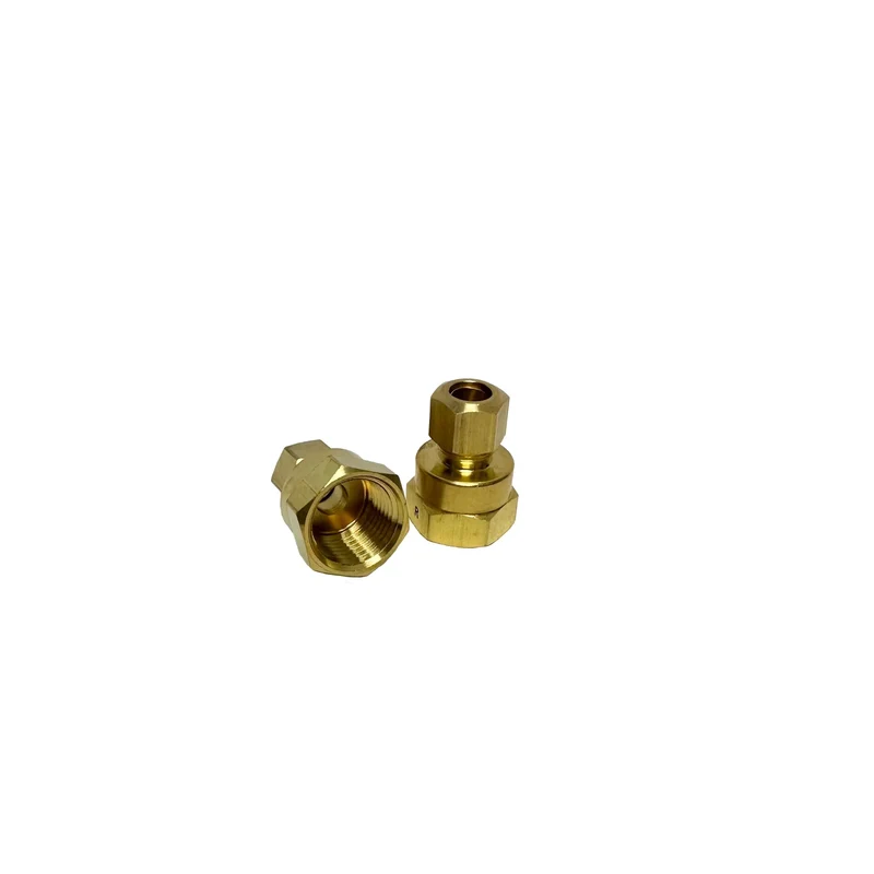 Adapteur 1/2 NPT F x 3/8 OD M pour tuyau plastique