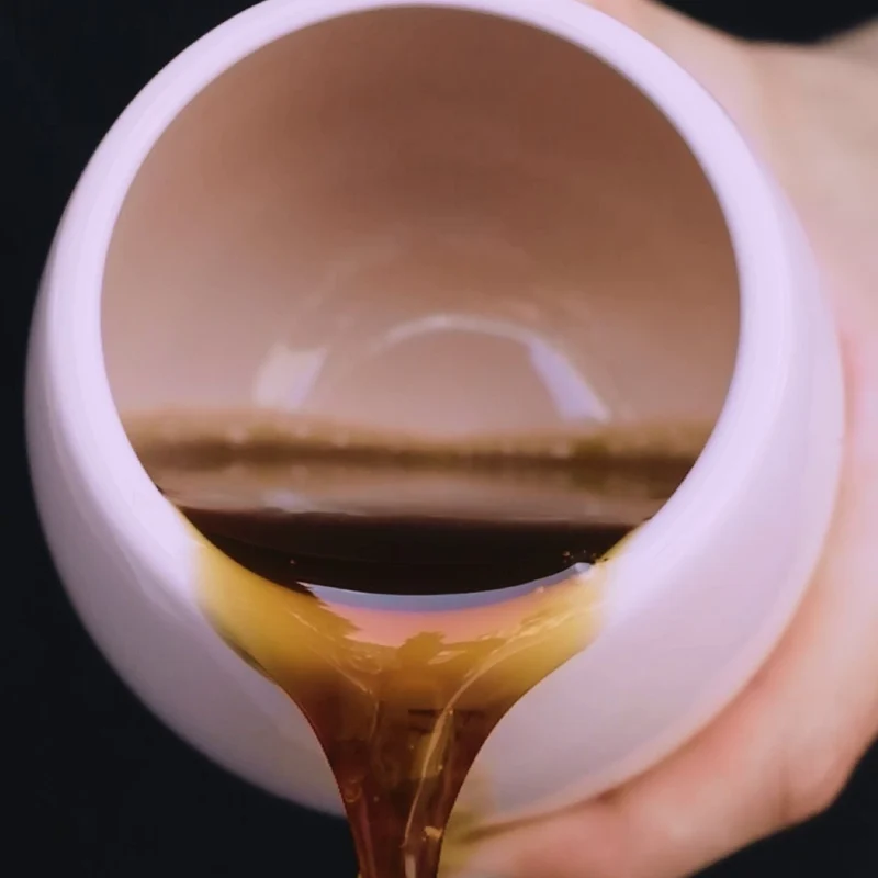 Ni Wares - Bouba tasse à café double bec (400ml)
