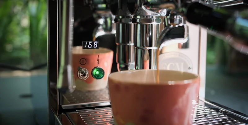 ECM Mechanika Slim PID — Machine à espresso, échangeur de chaleur, groupe E61, PID, 250 mm