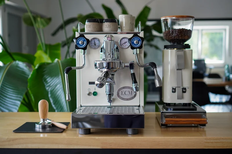 ECM Mechanika Slim PID — Machine à espresso, échangeur de chaleur, groupe E61, PID, 250 mm