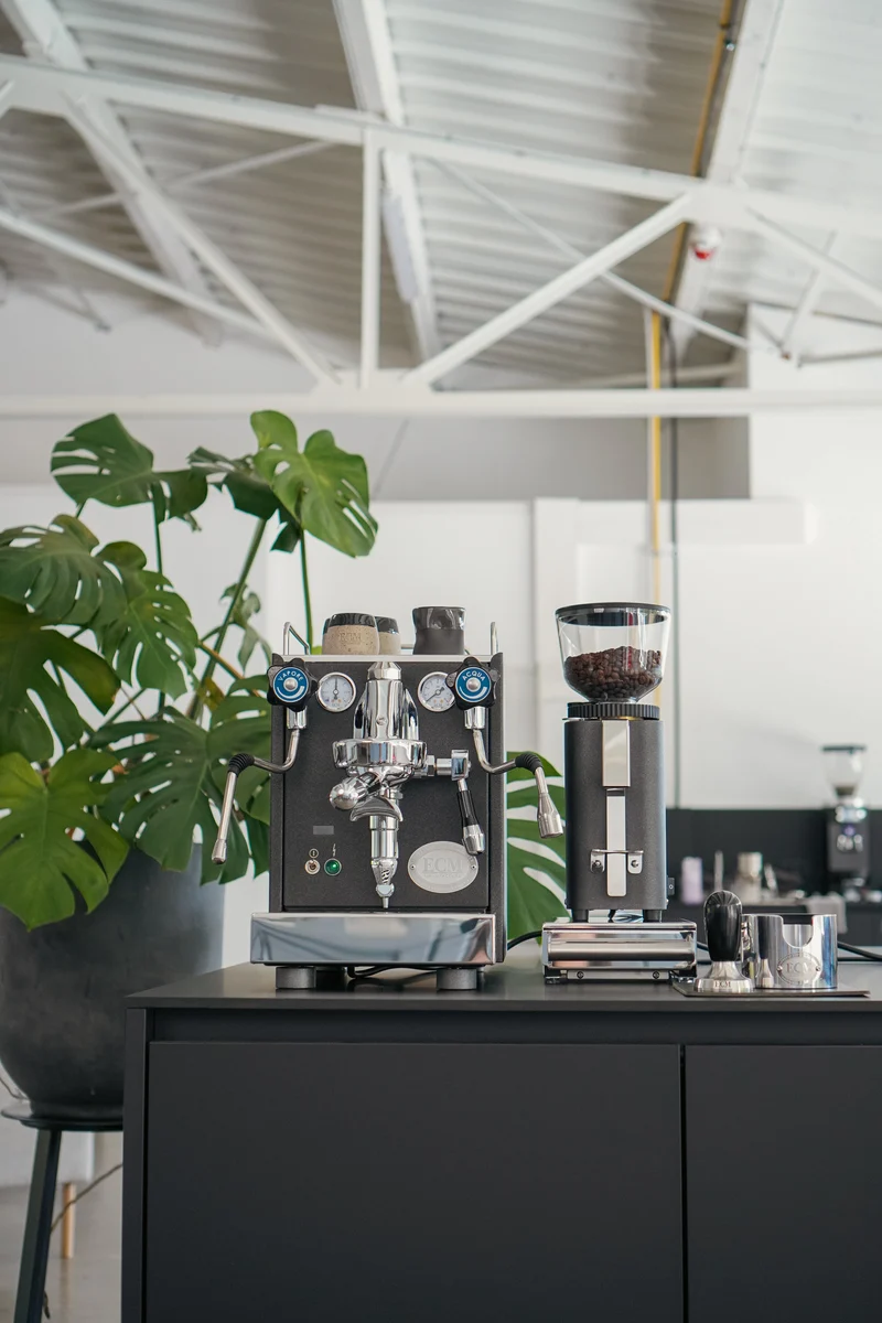 ECM Mechanika Slim PID — Machine à espresso, échangeur de chaleur, groupe E61, PID, 250 mm