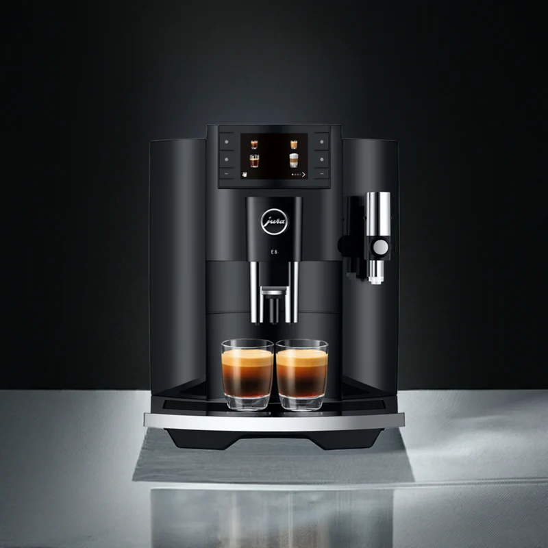 Jura E8 : machine à espresso super-automatique, moulin conique P.A.G.2, réservoir 1,9 L | Carte-cadeau de 150 $ incluse