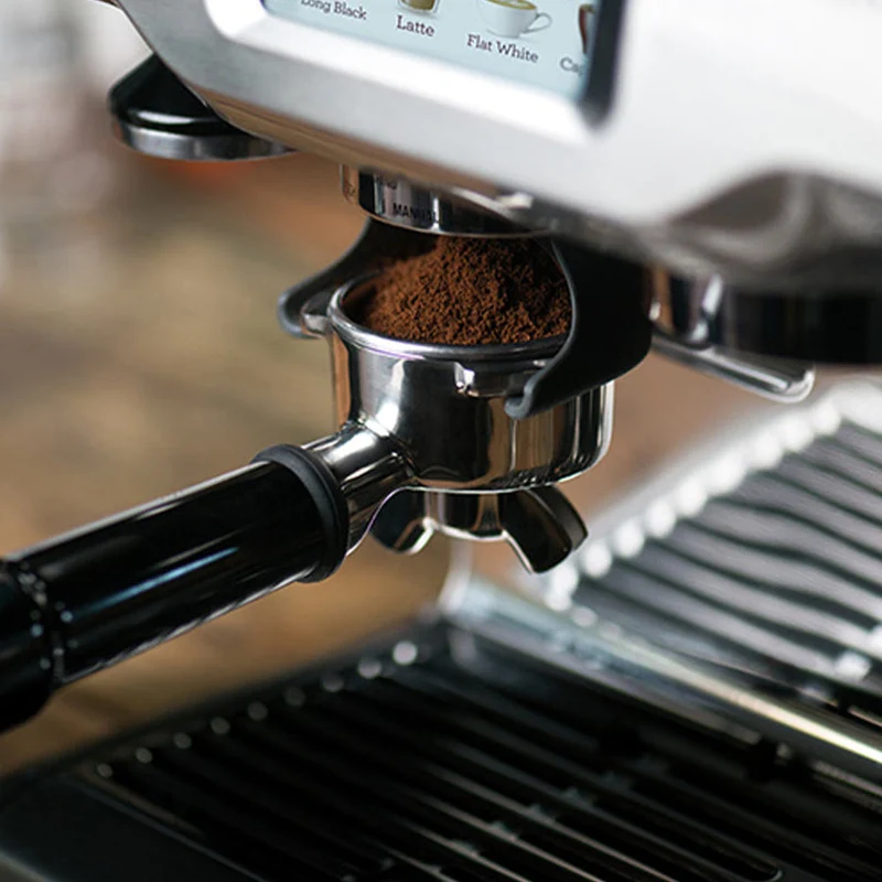 Breville Barista Touch Impress : machine à espresso semi-automatique, moulin Baratza intégré, écran tactile