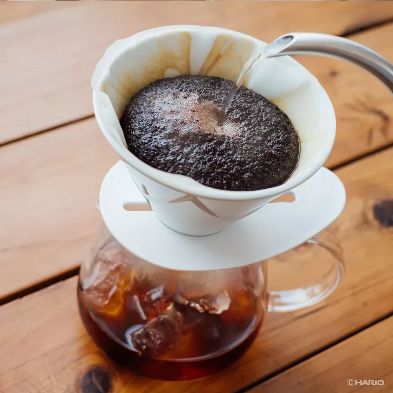 HARIO - V60 One Pour Dripper Mugen Blanc 1/2 - Edition Limitée