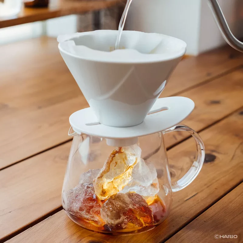 HARIO - V60 One Pour Dripper Mugen Blanc 1/2 - Edition Limitée