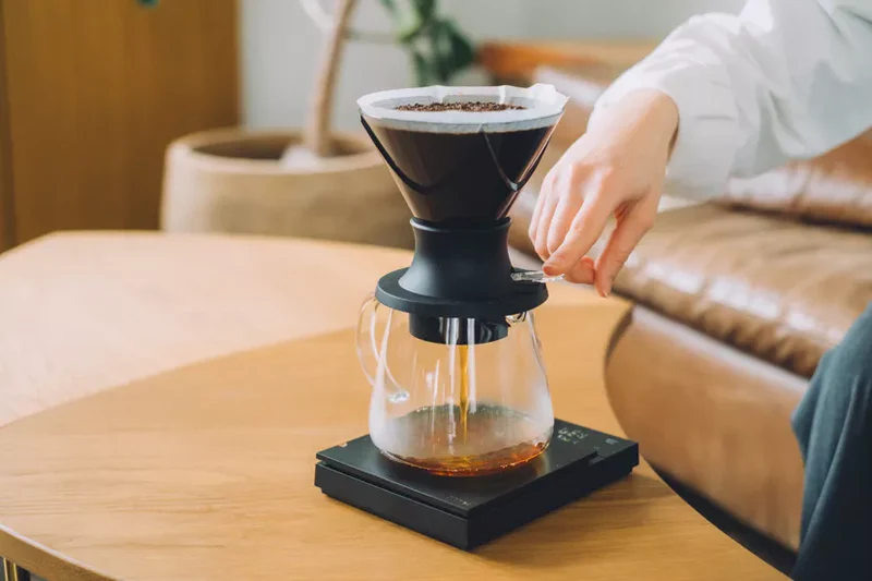 HARIO - Dripper Mugen Switch Noir