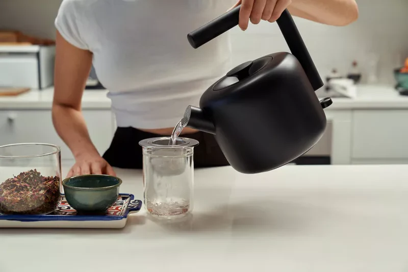 Fellow - Bouilloire électrique Clyde 1,5l Noir (démo dernier modèle)
