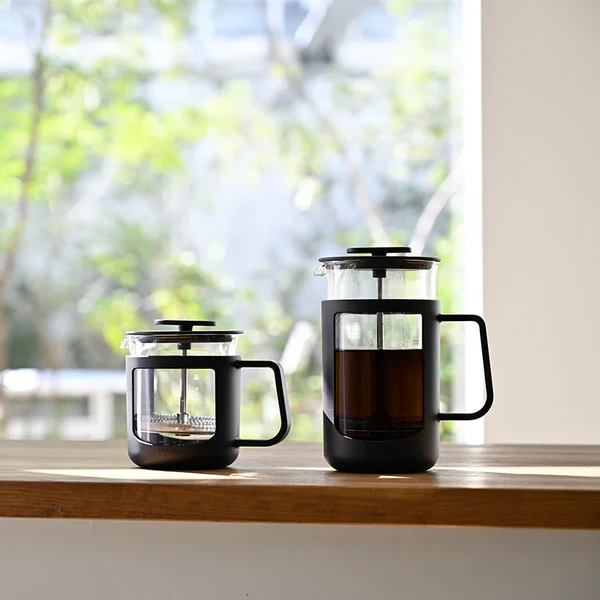 Hario - Cafetière Piston U Noir 300ml
