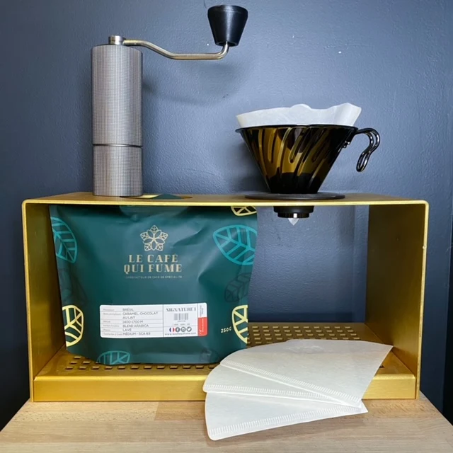 Coffret du barista avec Station, V60, moulin et café